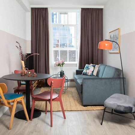 Bob W Commercial House London Eksteriør billede